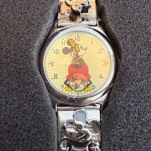 Disney Mickey Mouse Replica 1933 Watch New in Box